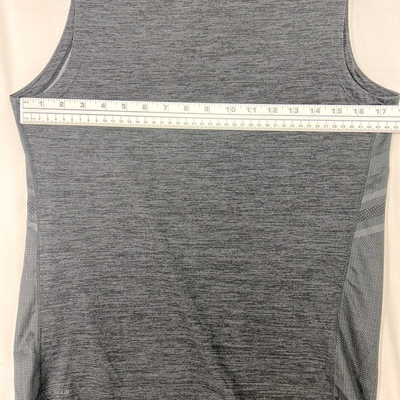 0330 skorq running shirt - Picture 6 of 6